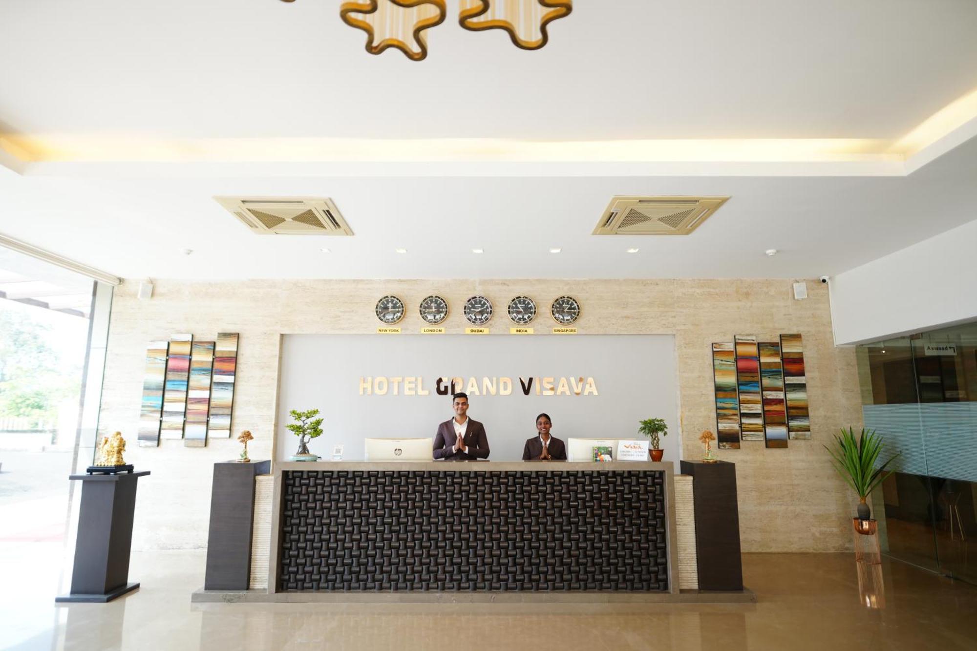 Hotel Grand Visava Lonavala Eksteriør billede