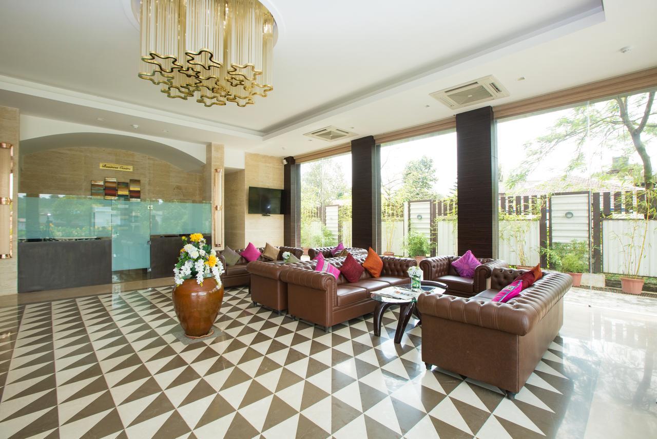 Hotel Grand Visava Lonavala Eksteriør billede