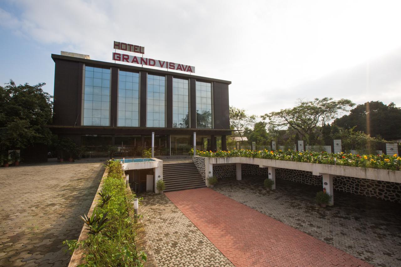 Hotel Grand Visava Lonavala Eksteriør billede