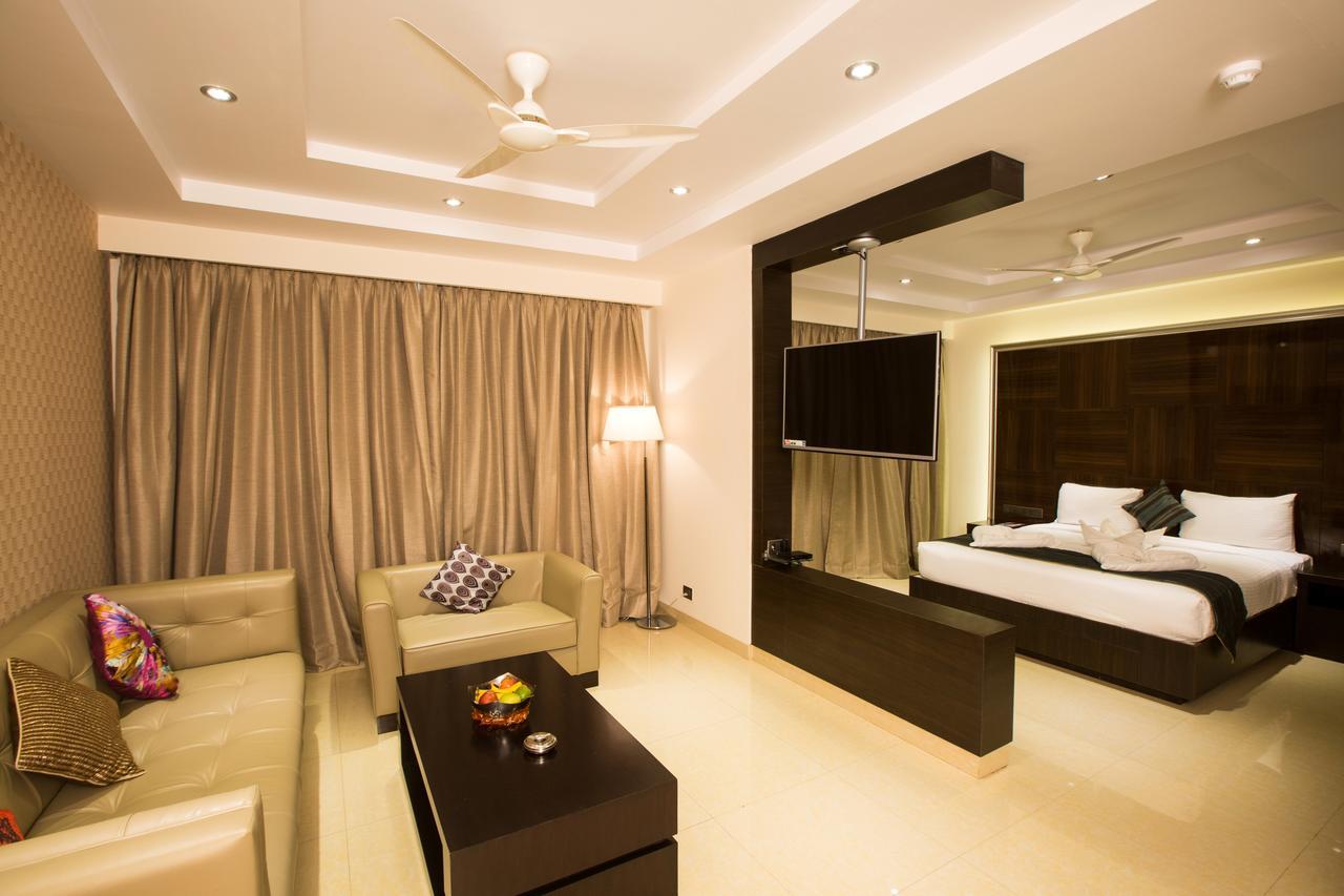 Hotel Grand Visava Lonavala Eksteriør billede