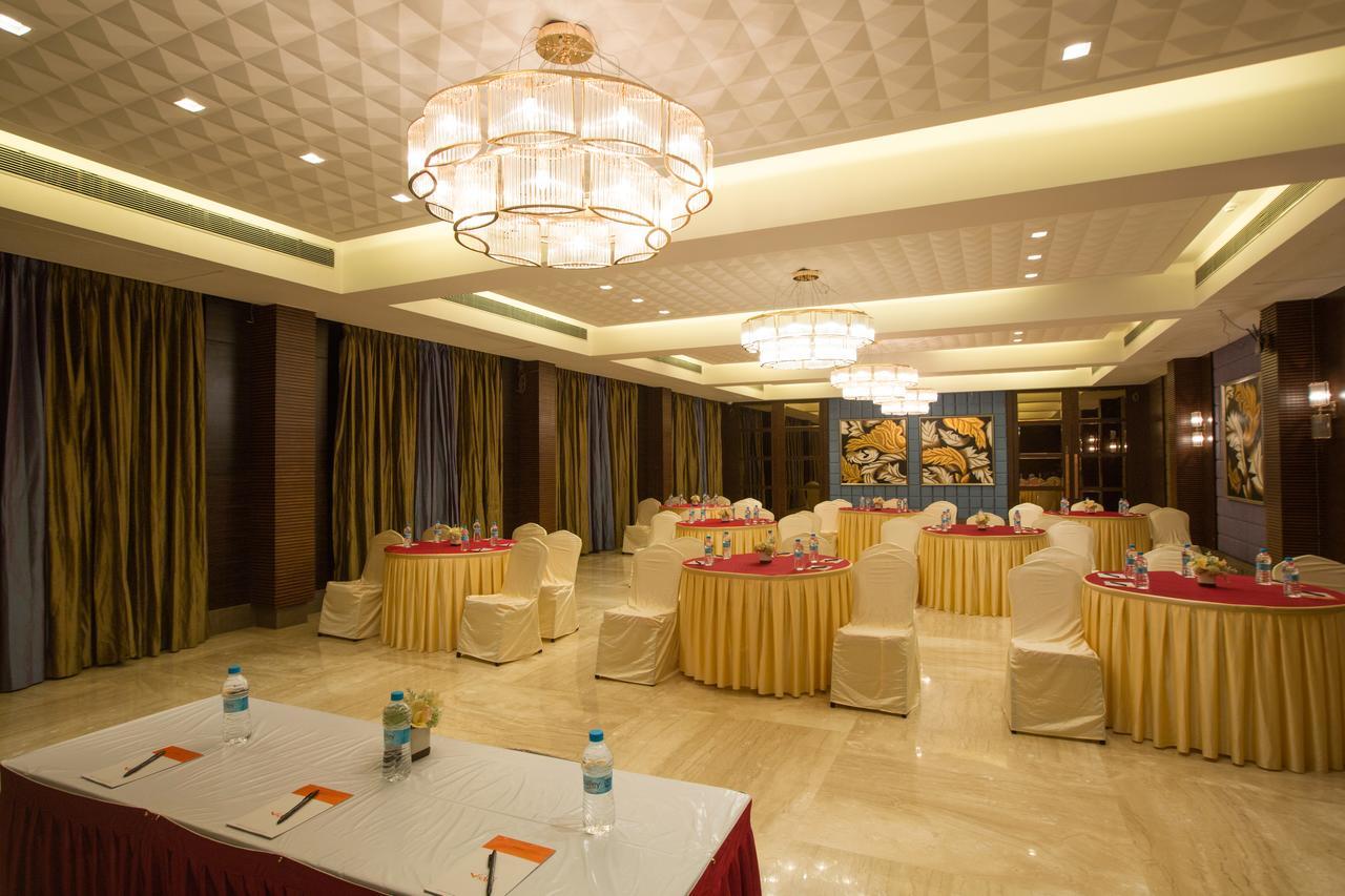 Hotel Grand Visava Lonavala Eksteriør billede